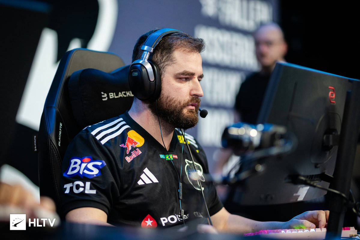 FalleNCS's tweet photo. SEMIFINAL GARANTIDA.

Vitória por 2x0 contra a MIBR em mais um clássico brasileiro muito importante pra gente seguir vivo no campeonato.

Agora o próximo desafio já tem nome: Vitality.

Amanhã, às 9h (horário de Brasília), tem revanche valendo vaga na final.

Hora de descansar, ajustar os detalhes e chegar pronto pra mais uma série grande.
