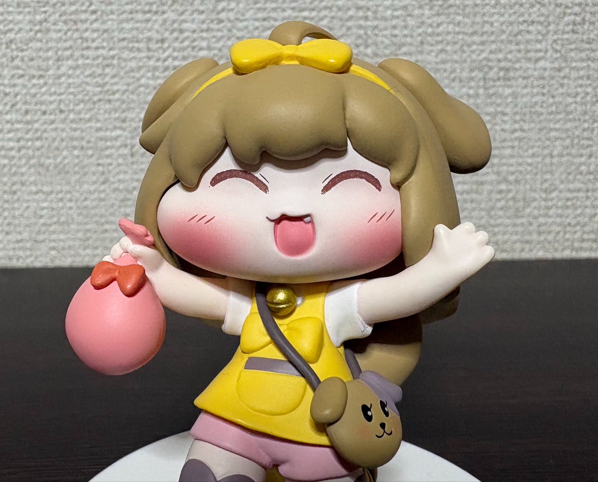 OTK02BUTTERLOVE's tweet photo. ついに！！！バターのフィギュアが届いたぞぉぉぉぉぉぉ！！！🐶🧈🎀

箱からしてめっっっちゃ可愛い！！！ バターも可愛い！！！造形もめちゃくちゃ良い！！！ どこから見ても可愛い！！！最高！！！我が家の家宝にします😇😇

これから毎日バターの写真撮るぞぉぉぉ！！！🤳🐶🧈🎀 https://t.co/8ukjNgYyRI