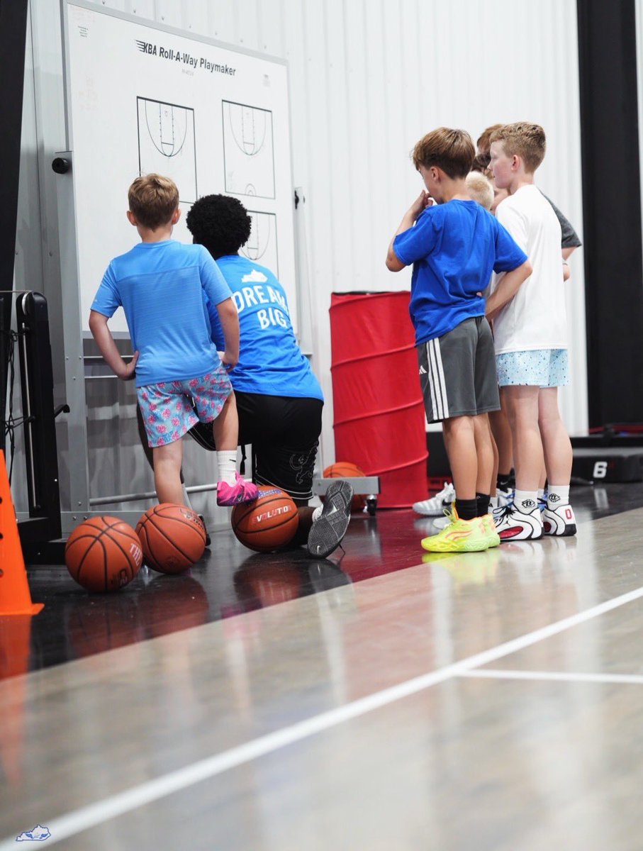 DhawkeyeMedia's tweet photo. Locked IN 🔐 Getting Better Each Rep
📸: Dhawkeye Media 
(How to sign up) ⬇️
-
📲 DM US
🤳 TEXT 859-267-3131
📧Dhawktraining@icloud.com

#kykid #dreambig #grind #basketballtraining https://t.co/uwPdNwC7lP