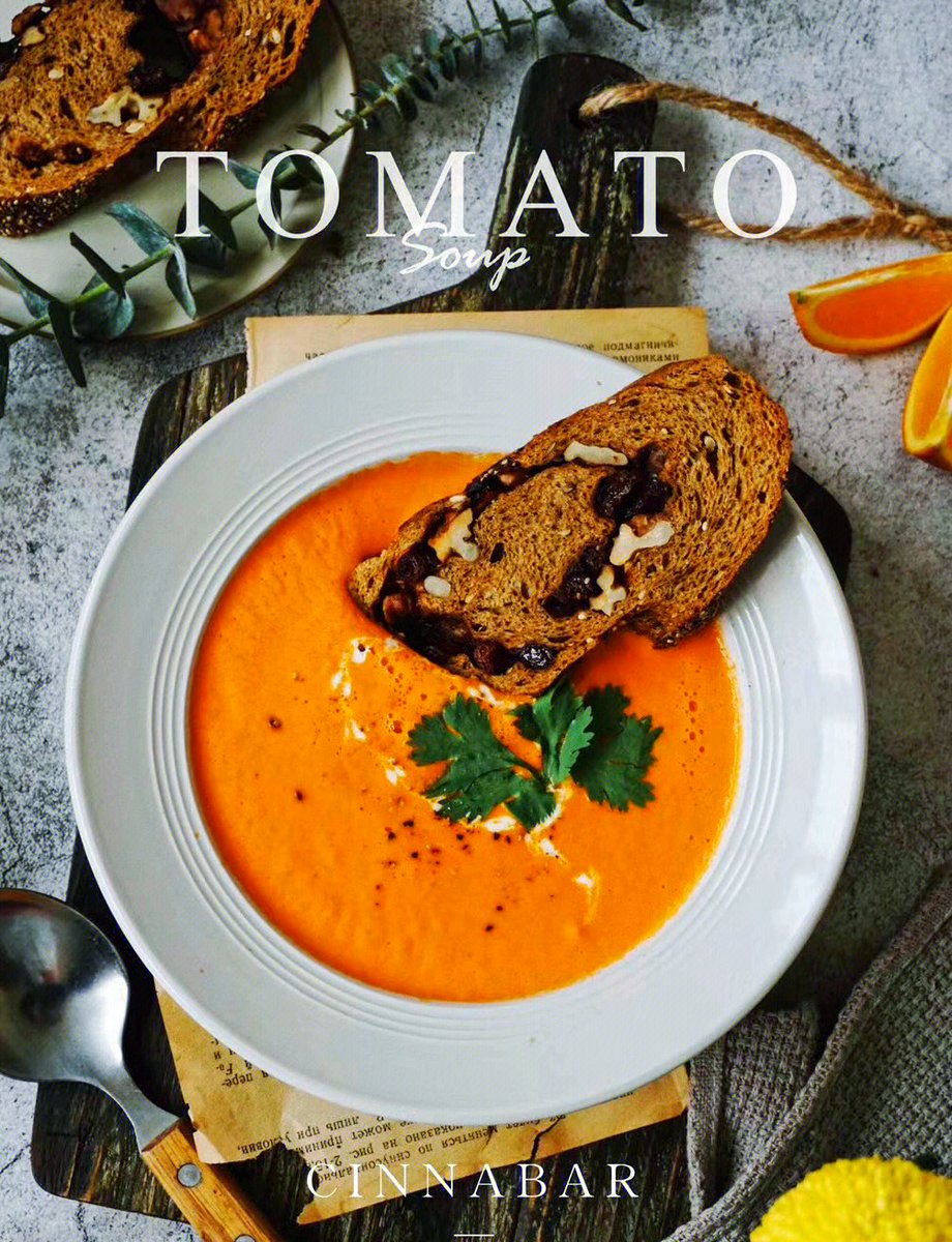 AsDCxX5FcWECXHi's tweet photo. Cozy weekday lunch fix: creamy tomato soup with a side of buttery garlic toast  Simple, warm, and exactly what I needed today!， https://t.co/tKqZVUFUjd