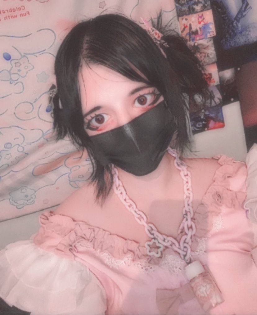 Luna_yami__'s tweet photo. #病み垢 #病み垢さんと繋がりたい #地雷系 #病み垢男子と繋がりたい #病み垢さんとお友達になりたい #病み垢さんフォロバする #お薬もぐもぐ #メンヘラ女子 #自傷界隈 #DM解放 #レジリ #地雷界隈 #地雷系女子と繋がりたい  #雰囲気好きな人と繋がりたい https://t.co/XALHxfwiRv