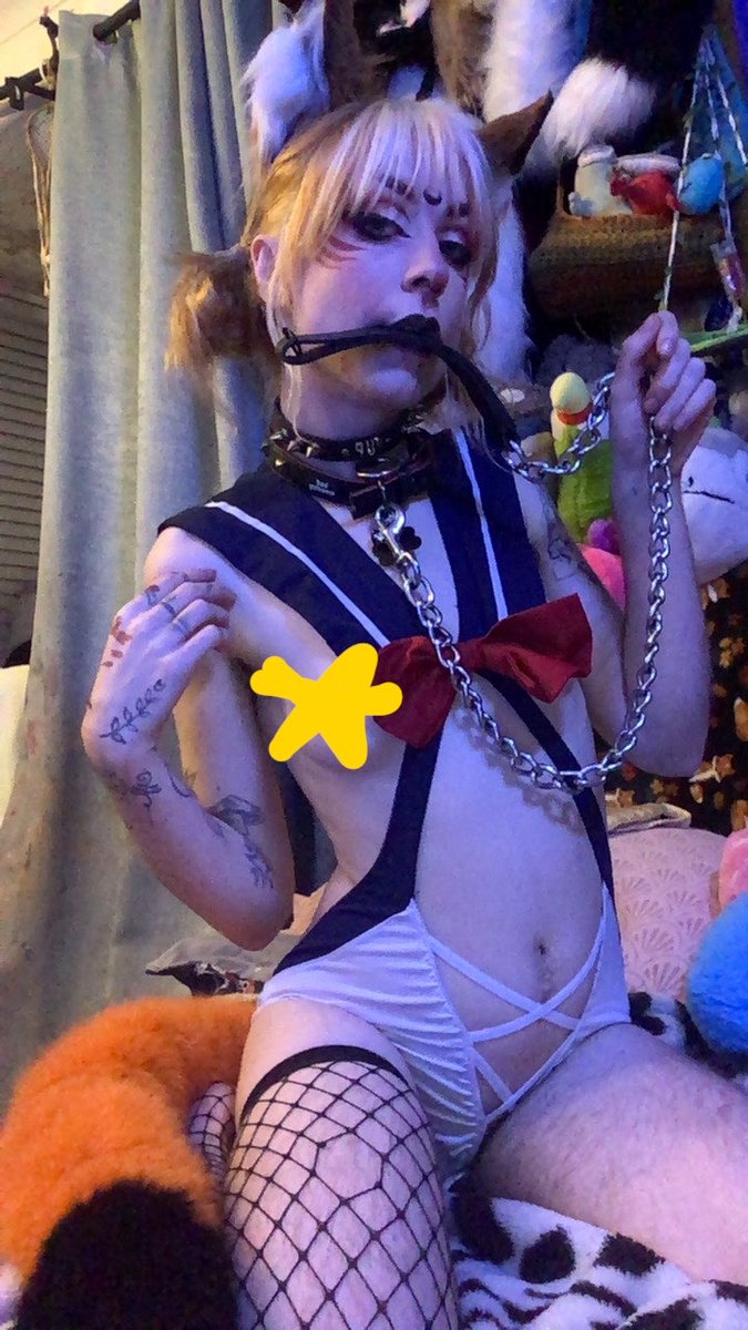 jasperiite's tweet photo. he bites :3 #puppyboy #femboy #lewd #trans https://t.co/Joj0nAjfcr