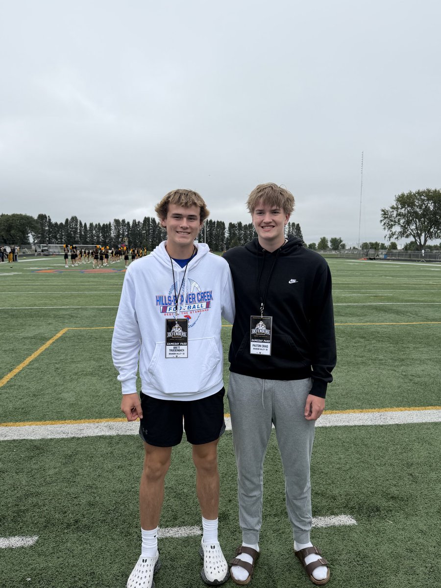 PaxtonCraig15's tweet photo. Thank you, @DordtFB, for the game-day invite!
@NWahlScouting @PrepRedzoneDAK @riggsfootball https://t.co/741YXWvxUB
