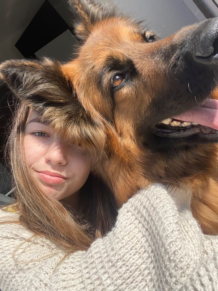knottyflora32's tweet photo. With my pup I don’t need anyone around🤤💦, less people more dogs🐶. Message me for all my dog kinky videos telegram🔗https://t.co/g8vKSOWgD7 https://t.co/LgA7SnZxSu