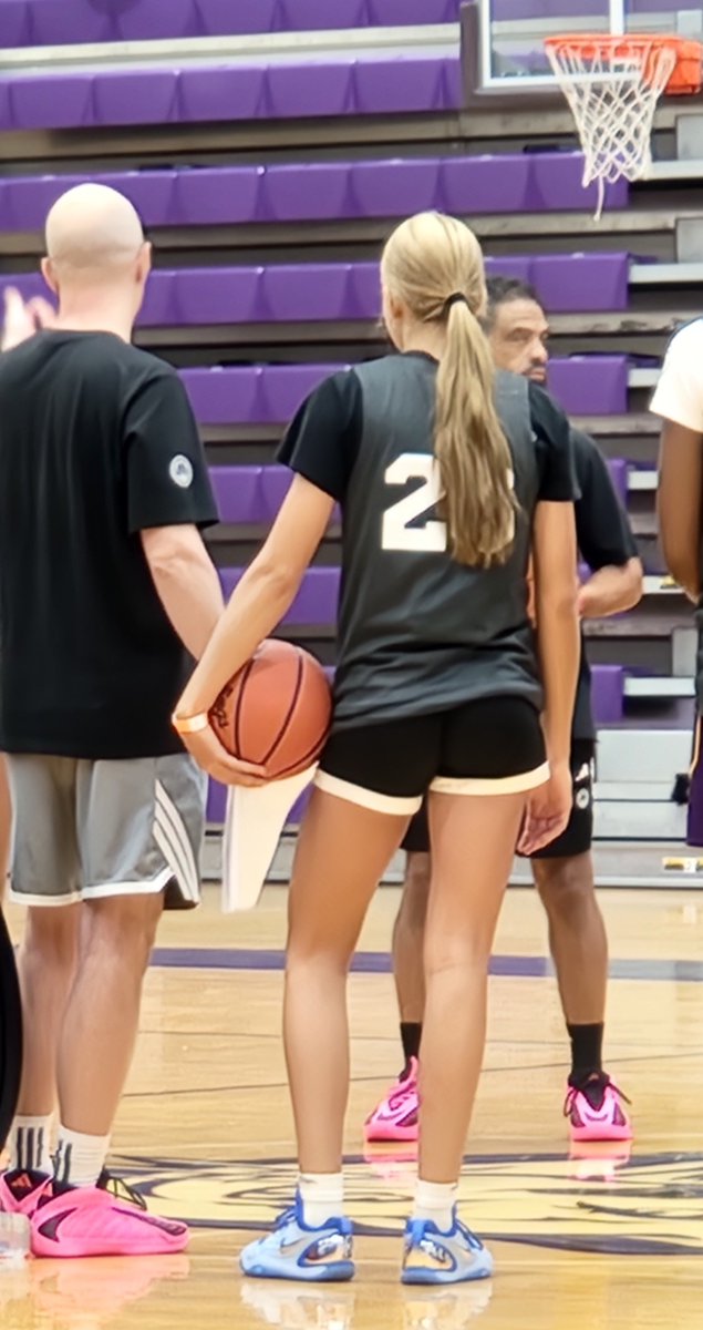 StellaHaughn's tweet photo. Great workout today at #ELITEisEARNED.  Thank you
@ChrisHansenPSB for the opportunity! https://t.co/qSCLb8BYeZ