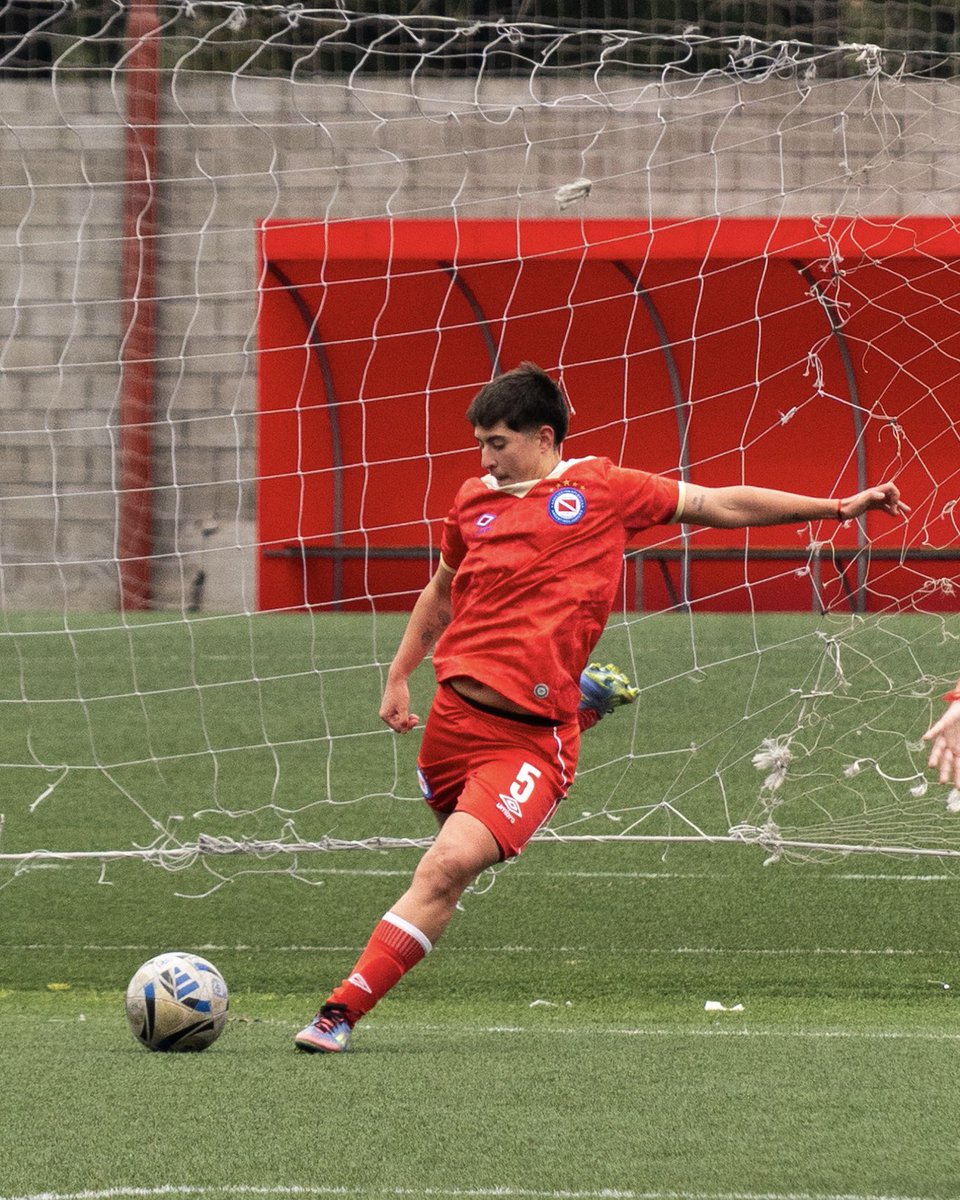 FutbolFemAAAJ's tweet photo. #AAAJ ❤️ Lo empezamos juntas, lo terminamos juntas.

¡Nos vemos mañana en San Miguel! 👊
#VamosLasBichas 🐞 https://t.co/9insvNCpUA
