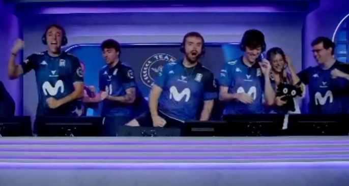 jaimemellado_'s tweet photo. ¡QUÉ LOCURA DE DÍA!

HEMOS SIDO +8.000 PERSONAS DE PICO 🔥

Previa de los miniworlds con @xDisgrce en Corea, OPERACIÓN JAULA de @crashouse con los chicos en Niza, costream, postpartido y tertulia de fútbol.

Gracias a todos por estar ahí siempre. 
Os quiero mucho 🥹

Nos vemos en unas 6 horas de nuevo en directo.

COMIENZA EL MINI MUNDIAL🤏🏆