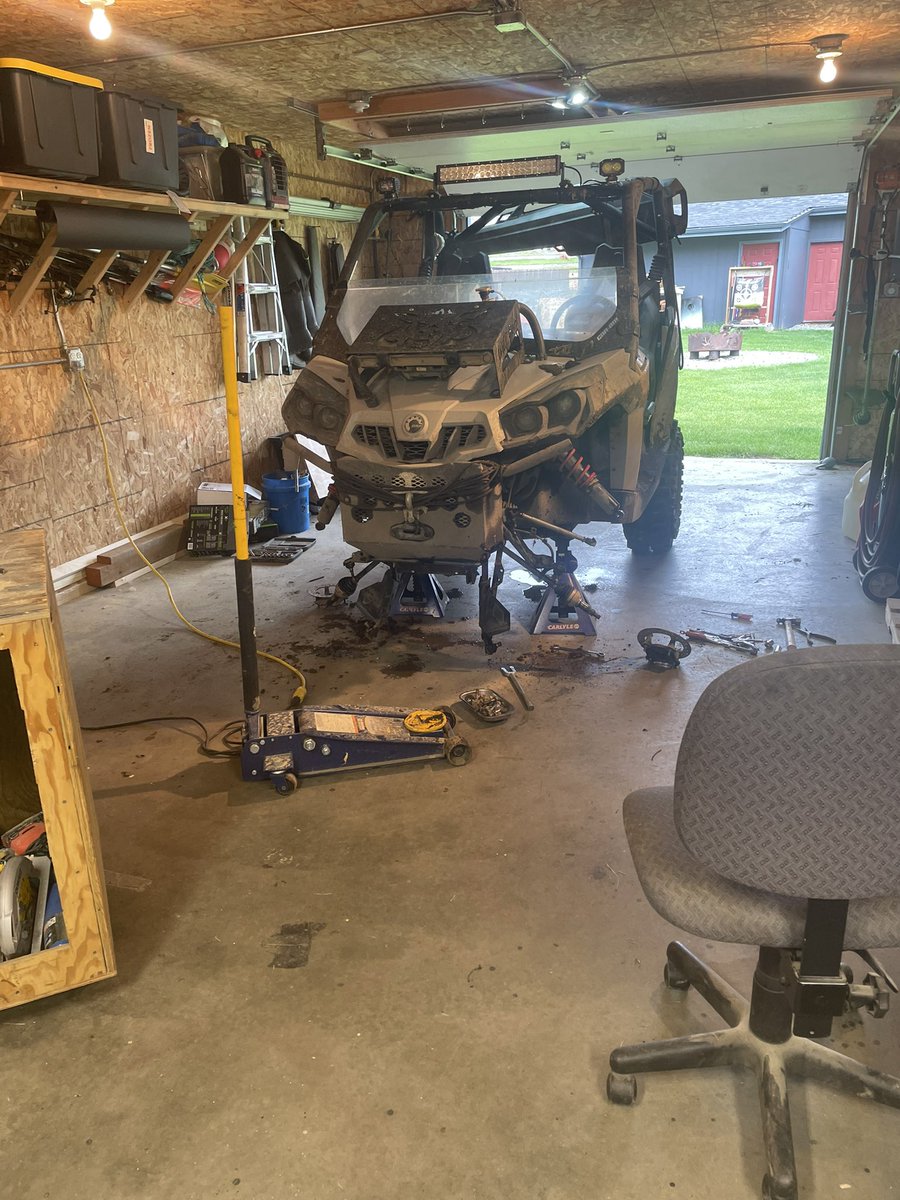 OldGoater68's tweet photo. If you don’t know to fix your stuff, learn https://t.co/y8JqeW8vHb