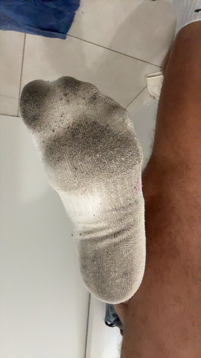 AlphaKingD44's tweet photo. Rancid sweaty alpha feet 😈🦶🏼kneel and worship them f@aggots 

#findom
#cashmaster
#alpha
#feet
#findomalpha https://t.co/fGwj9Kh3uJ