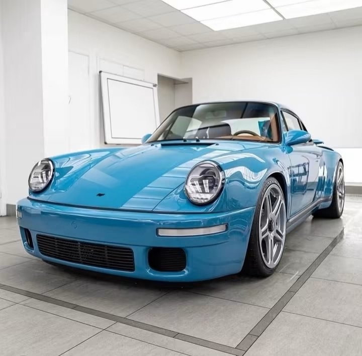 Oscarol95842891's tweet photo. #Porsche 🩵🔥🩵 https://t.co/RIlZLVceIx