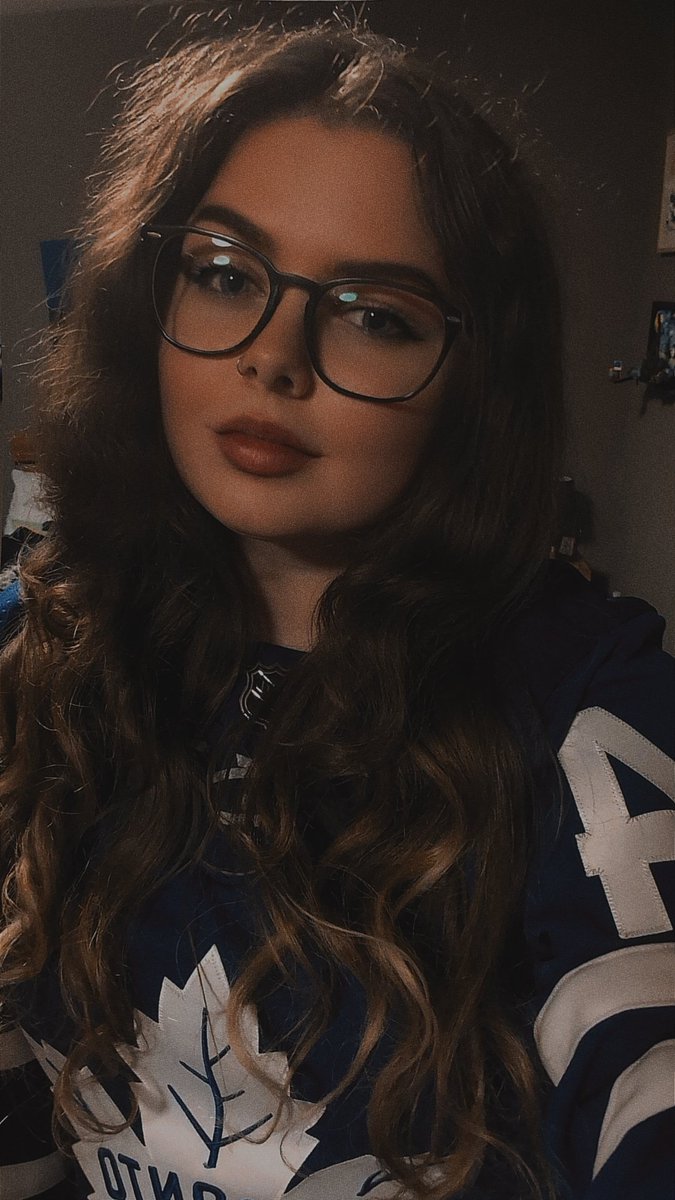 TATTOOED_VEINS's tweet photo. ITS TIIIIIIIME ๐
GO LEAFS GO https://t.co/JAkhU7l6VT