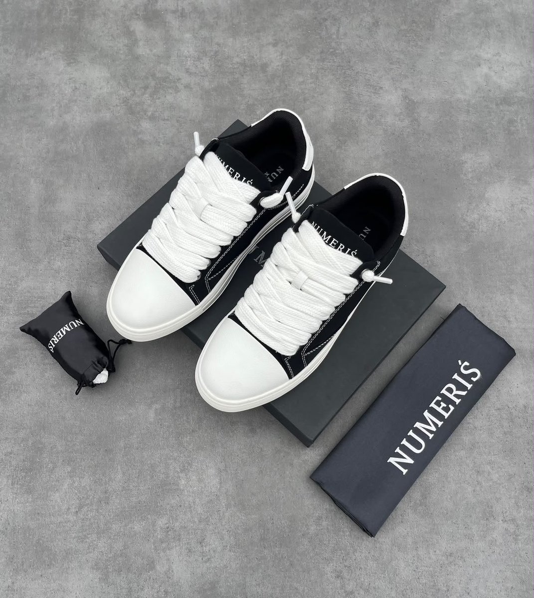 __whereis19's tweet photo. #ootd

wear plain fits today🥹❤️

plain tees 🏷️ 17k
denim jeans 🏷️ 30k
sneakers 🏷️ 90k

📍 Lagos, Nigeria 
🚚 Nationwide delivery

HAPPY SUNDAY😁✌🏾❤️

📥 https://t.co/hT6125S4aV https://t.co/b18zpgsJcq