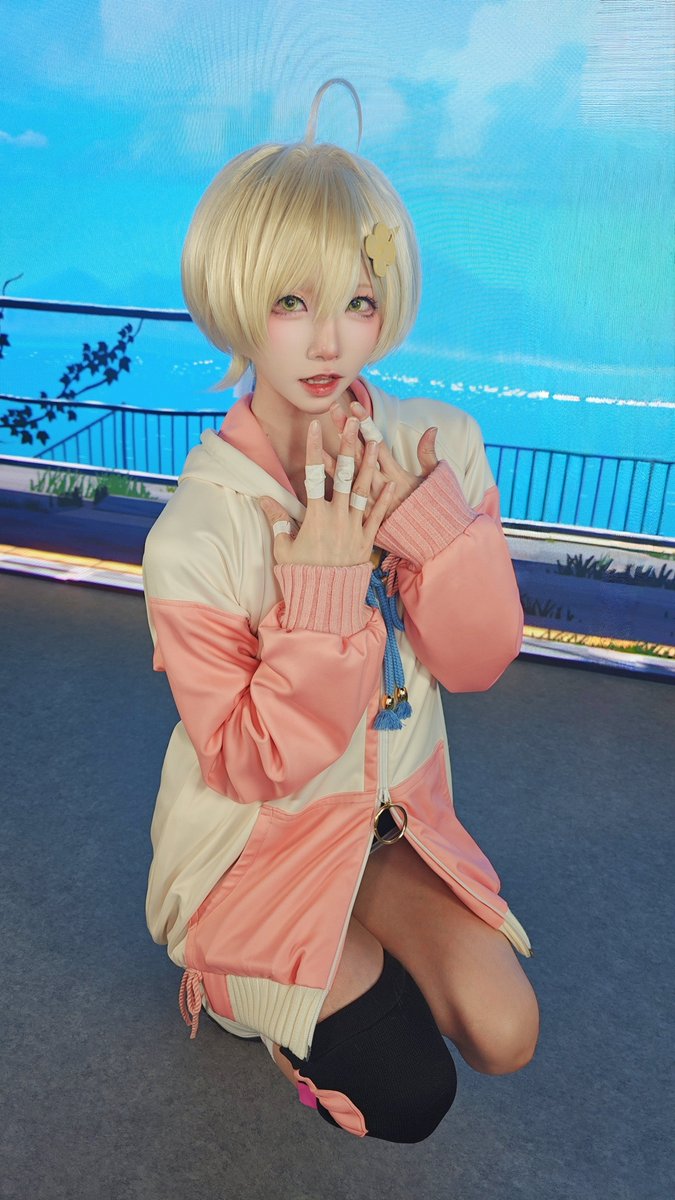 kitaro_cos's tweet photo. 今日は台風の影響が出始めているようなので、会場へお越しになる皆さんは、くれぐれも安全に気をつけて☔️

私も今日も予定通りステージに出演します！
最後の1日、みんなで思いっきり楽しみましょう〜！✨🥰
#パールインブルー 
#TGS2026 https://t.co/LNfnET3pEa