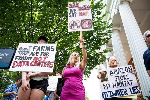 SidKalvin's tweet photo. You've probably seen the protests and spirited town halls full of concerned citizens opposing a new data center in their backyard. https://t.co/nozu6FsPML https://t.co/LY4EENSemY