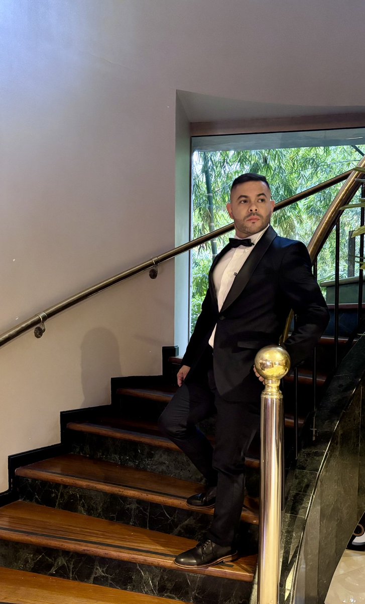 anderkool's tweet photo. 🤵💍✨ https://t.co/eWN3mCodup