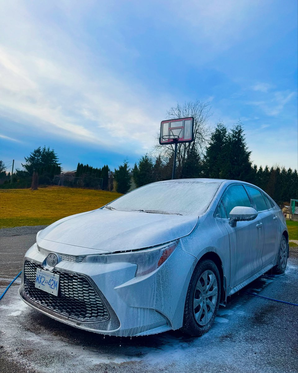 SharellStel9's tweet photo. From dull and dirty to clean and shining, inside and out. Hand wash, rim and tire cleaning, fresh interior, stain-free carpets, dust-free panels, and sparkling windows. Book with Manndetailing: 778-559-0035 https://t.co/OLbEmmtce8