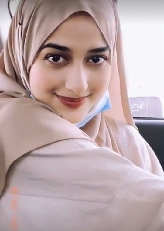 4gmq5o's tweet photo. لو انا زوجتك
وش راح تسميني في جوالك؟؟ https://t.co/b7wD80c9g4