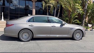 LilyHenkin's tweet photo. 2021 Genesis G90 5. 0L Ultimate review now on YouTube. https://t.co/pGDyia7yGY