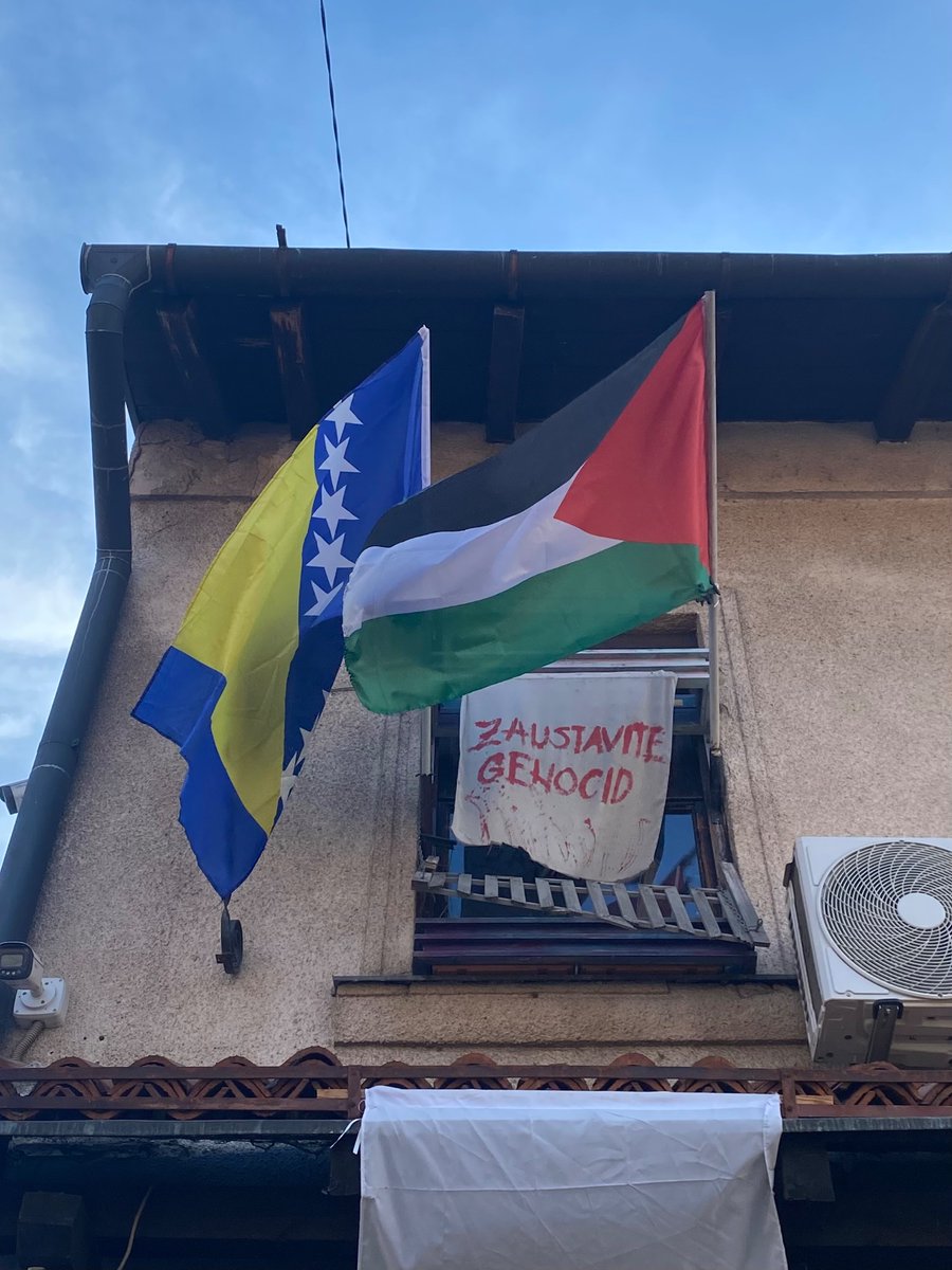 sadecehafza's tweet photo. Sarajevo’nun şu konseptine bayıldım 10/10 https://t.co/cXi3gaiLLB