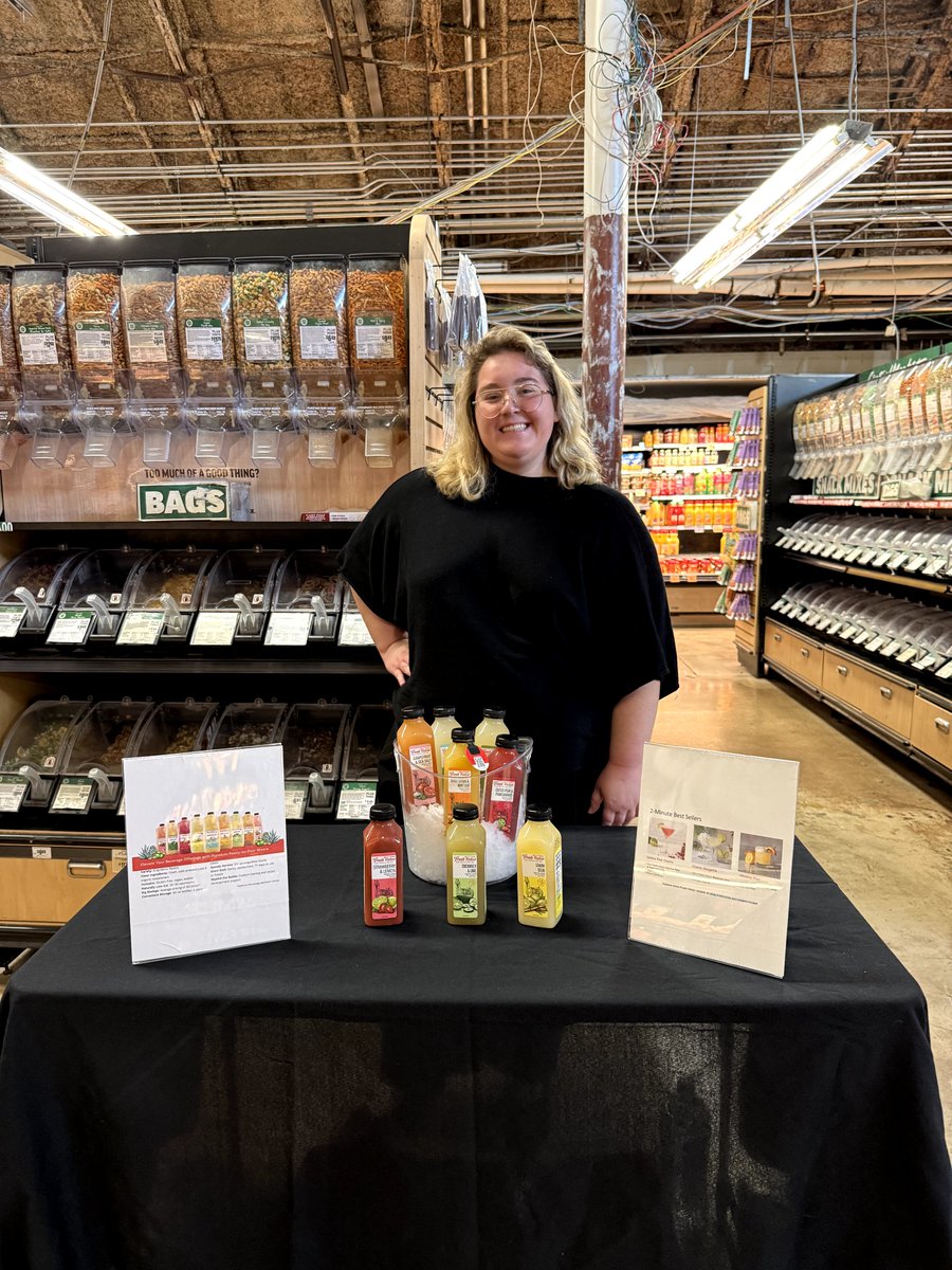 DaffeModels's tweet photo. It's been a busy weekend so far with demos in Illinois, Nevada, California, Texas, and Utah. 

We are proud to represent Fresh Victor across Central Market, Raleys, Good Earth and Binnys locations. 

#DaffeModels #FreshVictor #Model #Modeling #OffPremise #Demos https://t.co/MqInYR2gcV