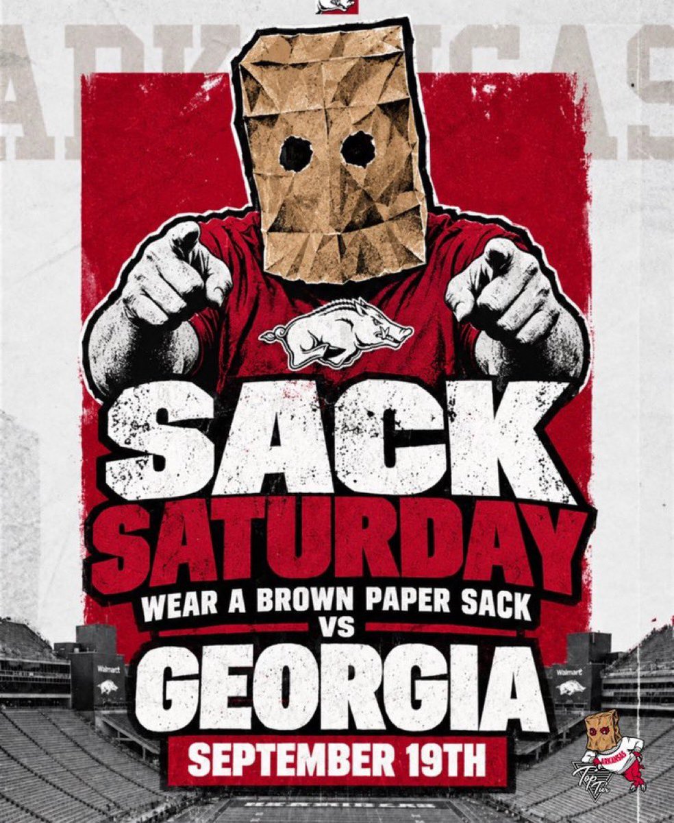 AggieEvilMorty's tweet photo. Just an idea, but what if A&amp;M and Arkansas fans do a joint sack Saturday in a couple weekends?? https://t.co/Wd9AtaCrJA