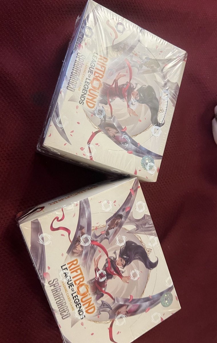 twonkielol's tweet photo. Date idea: Spiritforged boxes at retail and my fridge full of soju https://t.co/sdq39d1d8m