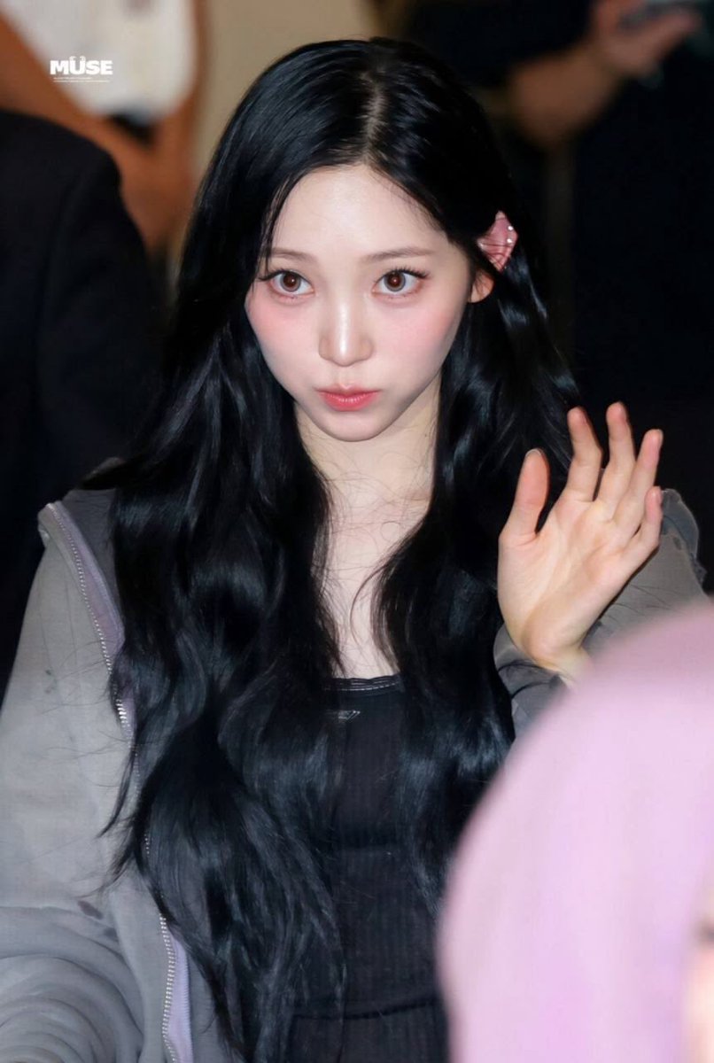 youngseopng's tweet photo. don't got to edit, check the getty 🐈🤍 https://t.co/NemjsUe1Go