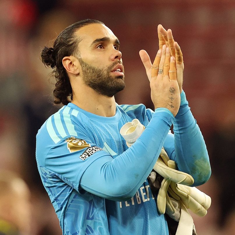 WhoScored's tweet photo. Lowest-rated Premier League players of Game week 5 so far:

🟠 5.35 - Sorba Thomas
🔵 5.37 - Abdul Fatawu
🔴 5.67 - David Raya
🔴 5.68 - Bruno Guimarães
🔴 5.72 - Martin Ødegaard

A tough weekend for the Champions. 📉 https://t.co/6djI7PEEbK