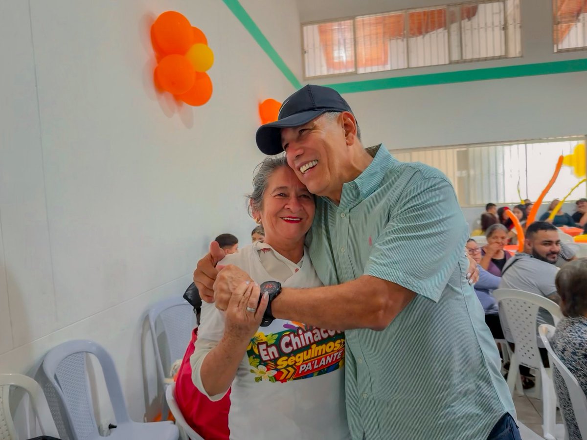 EdgarDiazPaLant's tweet photo. Desde la casita bonita de Norte de Santander, Seguimos Pa'lante recorriendo el territorio, escuchando, compartiendo y estrechando lazos con nuestra gente. https://t.co/4k63E36Wy5