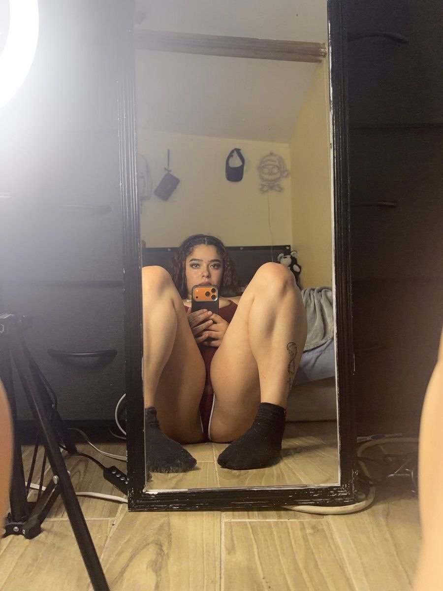 idv450's tweet photo. I’m mobile and down for carsex/QV ?
#scfreaks #scfreak #charlottefreaks #843freak
#843freaks #704freak
#704freaks #Meet #Durhamnc #Raleigh https://t.co/mNMGXlS2Nr