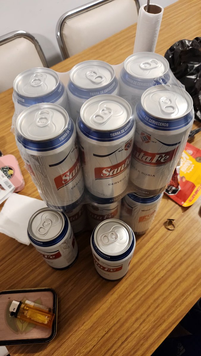 666sober's tweet photo. me parece que subió la temperatura https://t.co/YvzVXk1cPJ