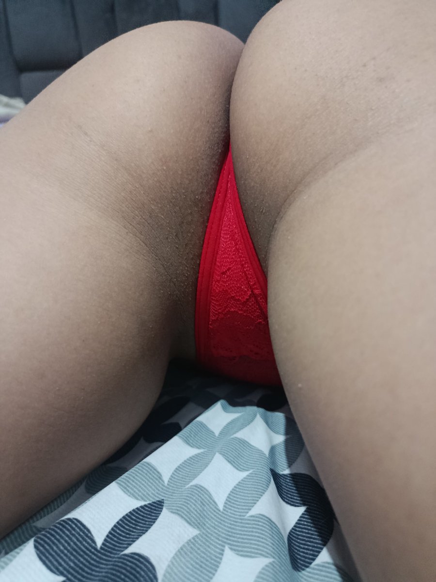 parejaML's tweet photo. Se busca novio, mi marido me deja 👿👿 https://t.co/6ipTALRihr