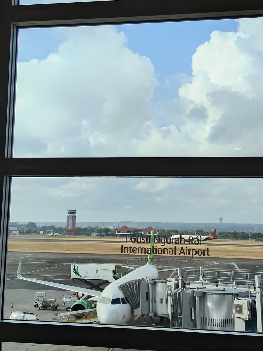 Northalps3190's tweet photo. 最終目的地へ

#DPS ✈ #DIL https://t.co/nYepY7uDBF