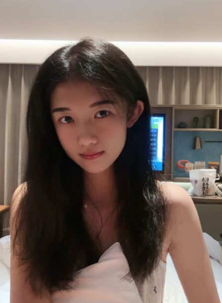 Waqar01203003's tweet photo. 睡觉就像是给身体充电，但我从来没满电过。 #南京  #女大  #反差 https://t.co/1N89qSfG5N