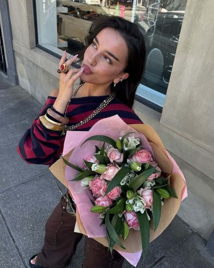 lsaintbk's tweet photo. miren, mi mujer preciosa hermosa me la como, la amo toda toda toda, besame, mi amor prexioxixima. https://t.co/BZym4APMpe