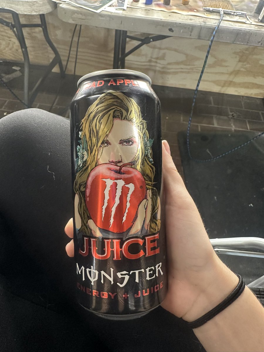 derpthea's tweet photo. Monster was cooking when they made this https://t.co/NRwGegpDkG