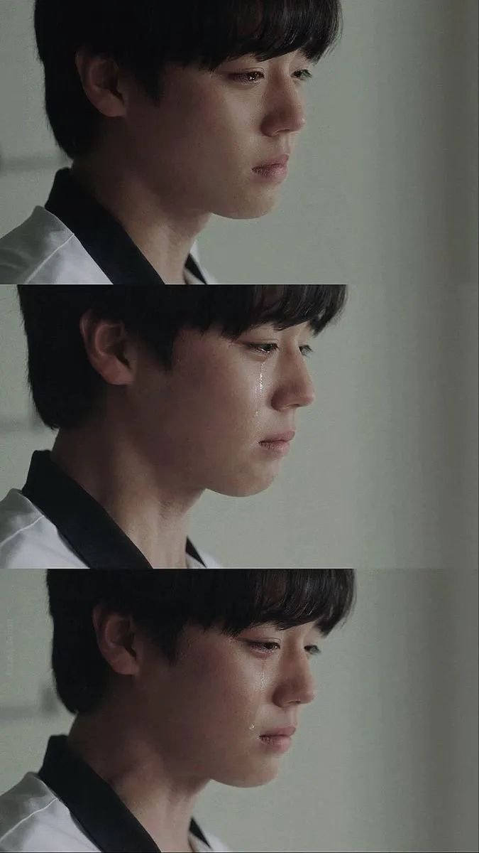 Hoontoppi_'s tweet photo. 한 사람의 청춘을 빌려 행복하였으니,
그 어떤 모습이여도 사랑하겠습니다. https://t.co/eR5haFqCRL