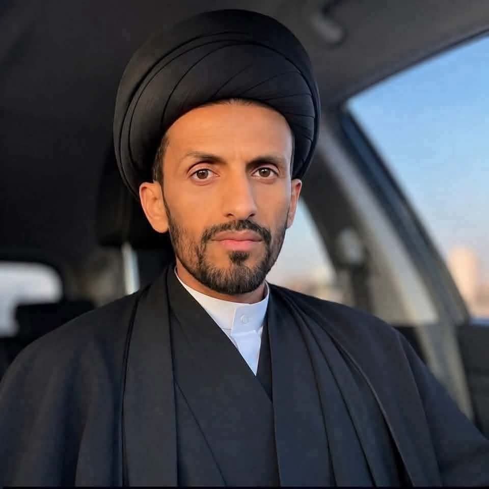 salm90697's tweet photo. @Adelalhasanii بياع الأرض 
وعدوه يحطوه محافظ على عدن هذا الرخوة https://t.co/i0nFjUmZuT
