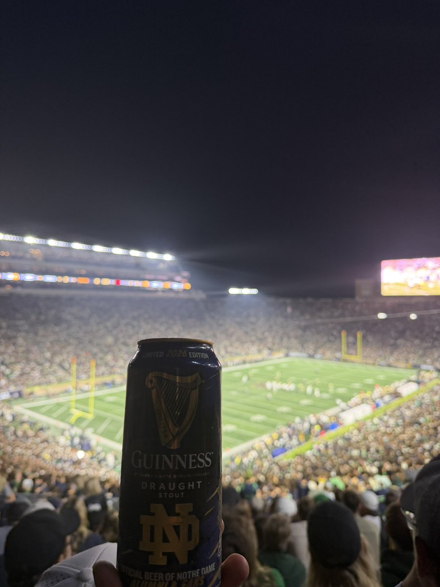 SharpAsSpoon's tweet photo. Megaphone rivalry is back https://t.co/FFxsa4BNGz
