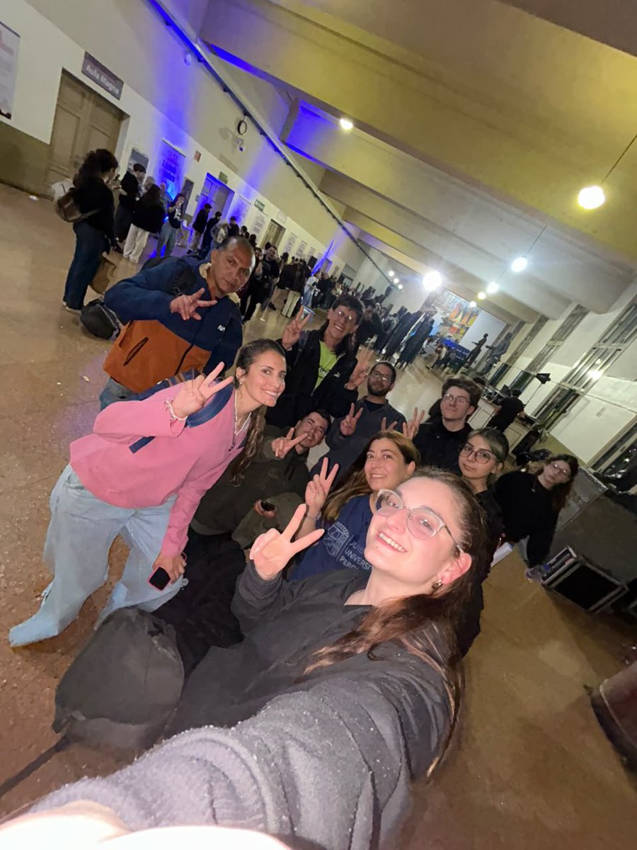 LizanaGaby's tweet photo. Fuerza Renovadora de nuestros jóvenes !!! Felicitaciones a los chicos de Mendoza por haber sido parte ! Gracia por estar y acompañar ! El presente es de ustedes , más de mil jóvenes de todo el país  con ganas de participar y ser protagonistas . @MalenaGalmarini @SergioMassa gracias por la generosidad !!