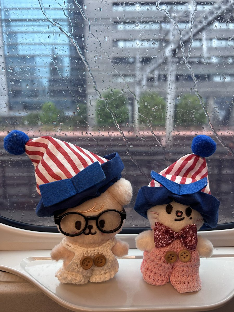 kaomei0909's tweet photo. 大阪、行くぞー！！🚄 https://t.co/8ZykETLO4C