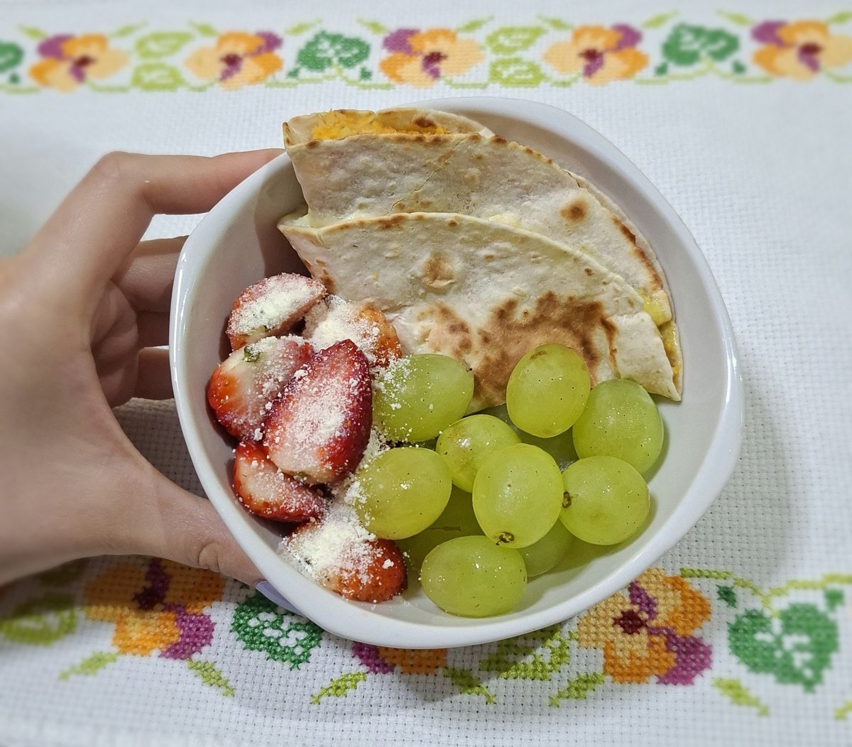 mzzabites's tweet photo. wrap é janta? por aqui é sim!
boa noite, moots!! 🌜💫 https://t.co/6H4hif7q6D