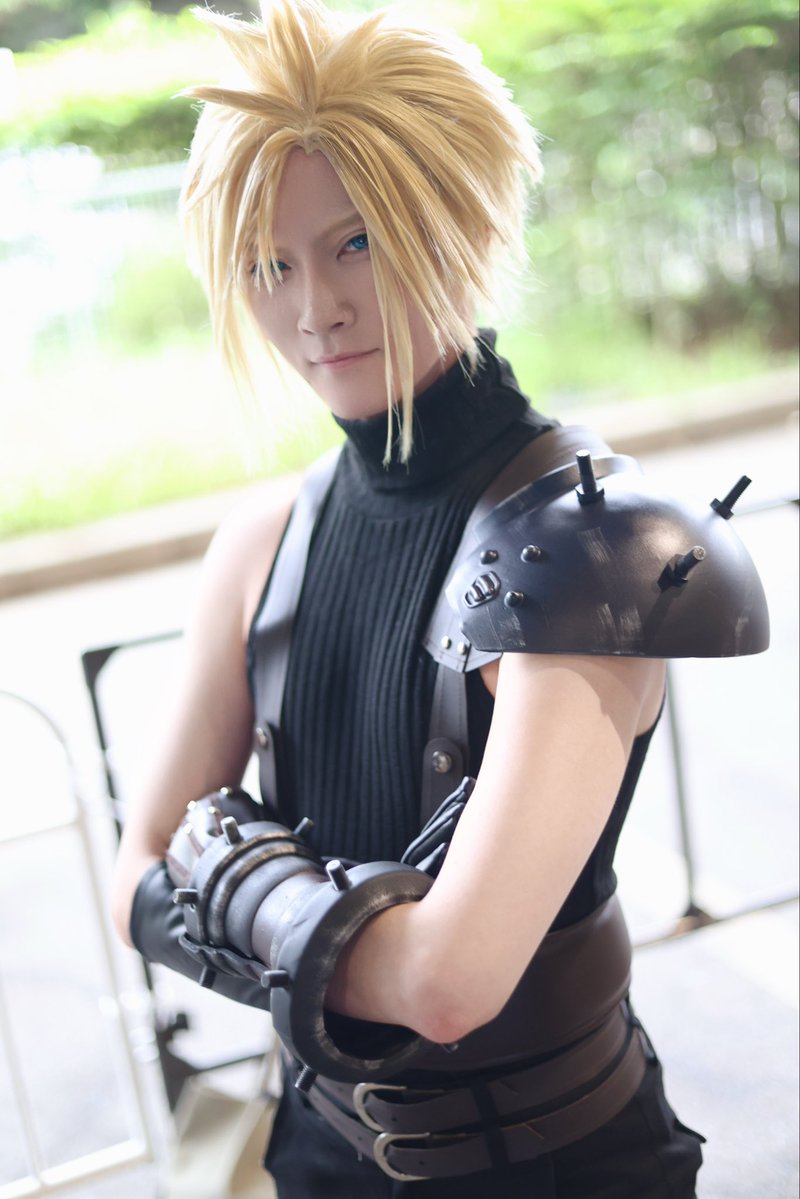 u_ray92's tweet photo. 〜コスプレ/Cosplay〜

　FF7
　　クラウド•ストラ���フ🗡️

Cosplayer：ゆうれい
event ：東京ゲームショウ2026
Photographer：yuCさん（@yu65photo ）

#TGS2026 #TGSコスプレ https://t.co/geLBZVB7SR