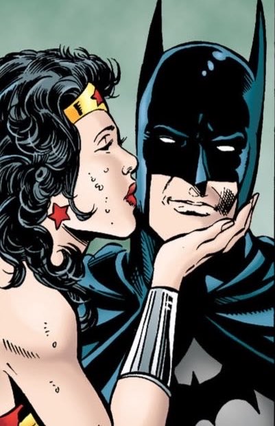 untoeirini's tweet photo. Awh.. You poor thing.

Happy Batman day, Batman. https://t.co/Ud4FN3Ajh0