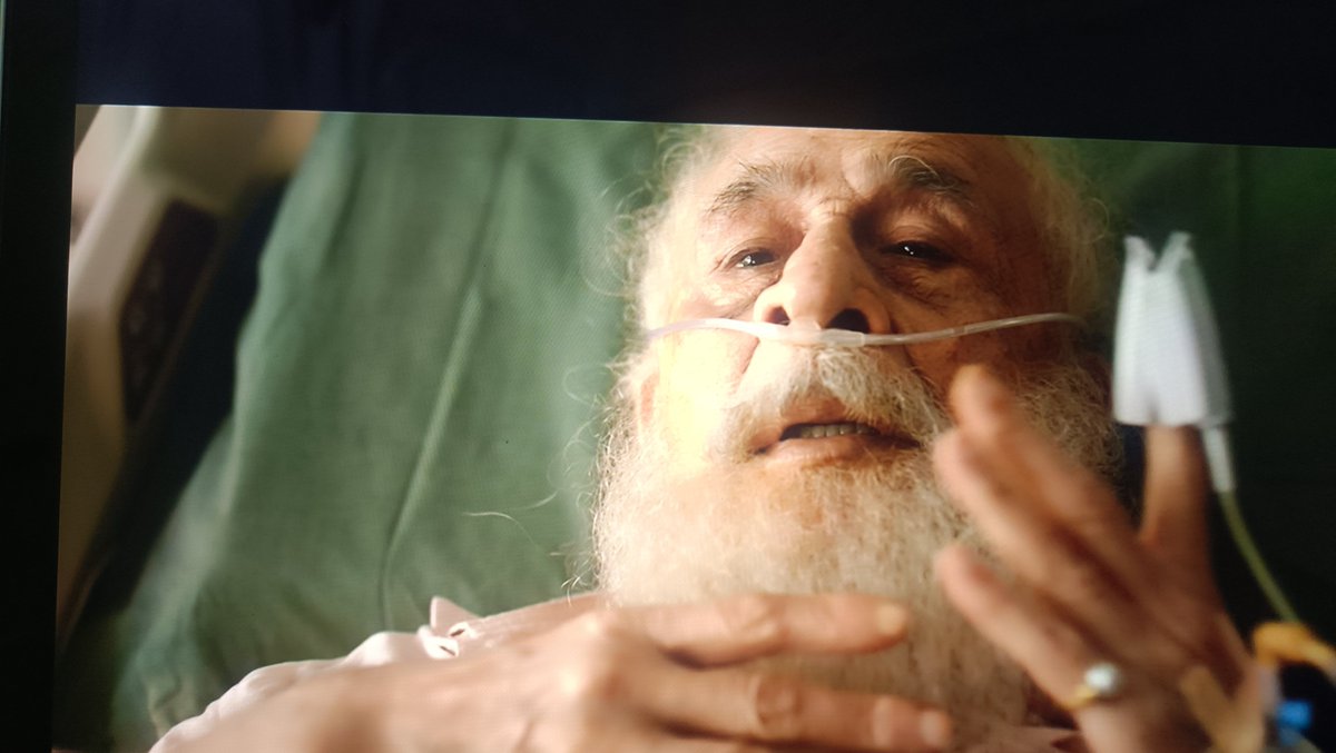OYE_DREAMU's tweet photo. Jzt finished watching Imtiaz Ali’s #MainWapasAaunga and wow what a movie Truly a masterpiece.Especially that scene where Keenu goes to meet Jiya, only to find out that she’s married, and then leaves without meeting her… that moment absolutely broke my heart. 🥹💔A must-watch... https://t.co/rU021M9ukF