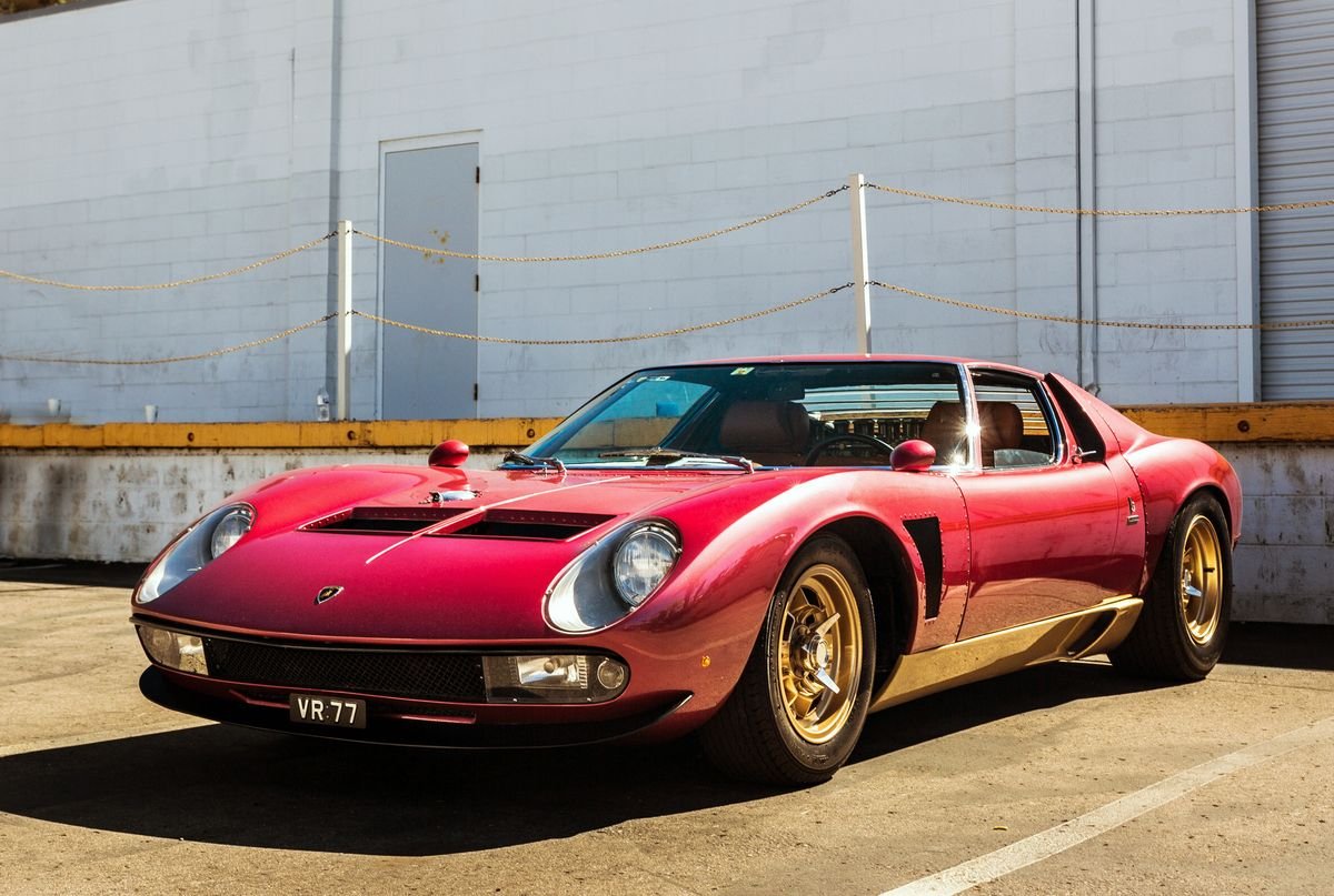 haustexracing's tweet photo. 1971 Lamborghini Miura P400SV https://t.co/EGrFAzqDDP