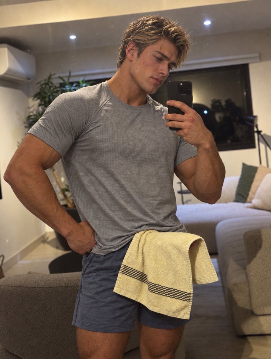 Leoni_alessiosf's tweet photo. Hi everybody, I’m Leoni 👋 New here and already wondering who’s going to get me into trouble. 😉 Say hi, I don’t bite… first.

#GayX #GayTwitter #MensStyle #MirrorSelfie #MaleModel #FitnessModel #BlondBoy #BlueEyes #NewHere #Leoni #sanfrancisco #CHUDAİ #viral #photooftheday #gay https://t.co/PV87JGtZhp