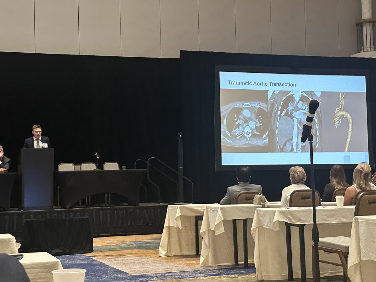 amishapaul___'s tweet photo. Session IV #CLEaorta - @CCF_CTSRes @williamcfrankel + @Bptkramer present acute aortic cases - including a type A dissection w/ cerebral malperfusion and a traumatic aortic transection. Followed by an engaging panel discussion of imaging, medical treatment, and operative approach! https://t.co/OgNp8zwCHn