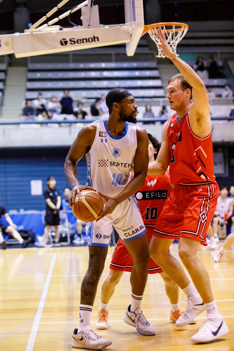 toshipanic's tweet photo. 2026.9.12 プレシーズンゲーム ウォルガ湘南 vs 東京ユナイテッドBC in 秋葉台文化体育館
ジョーダン・フェイゾン 選手 その1
#ジョーダン・フェイゾン
#JordanFaison
#東京ユナイテッドBC
#TUBC https://t.co/Uspr177pD9