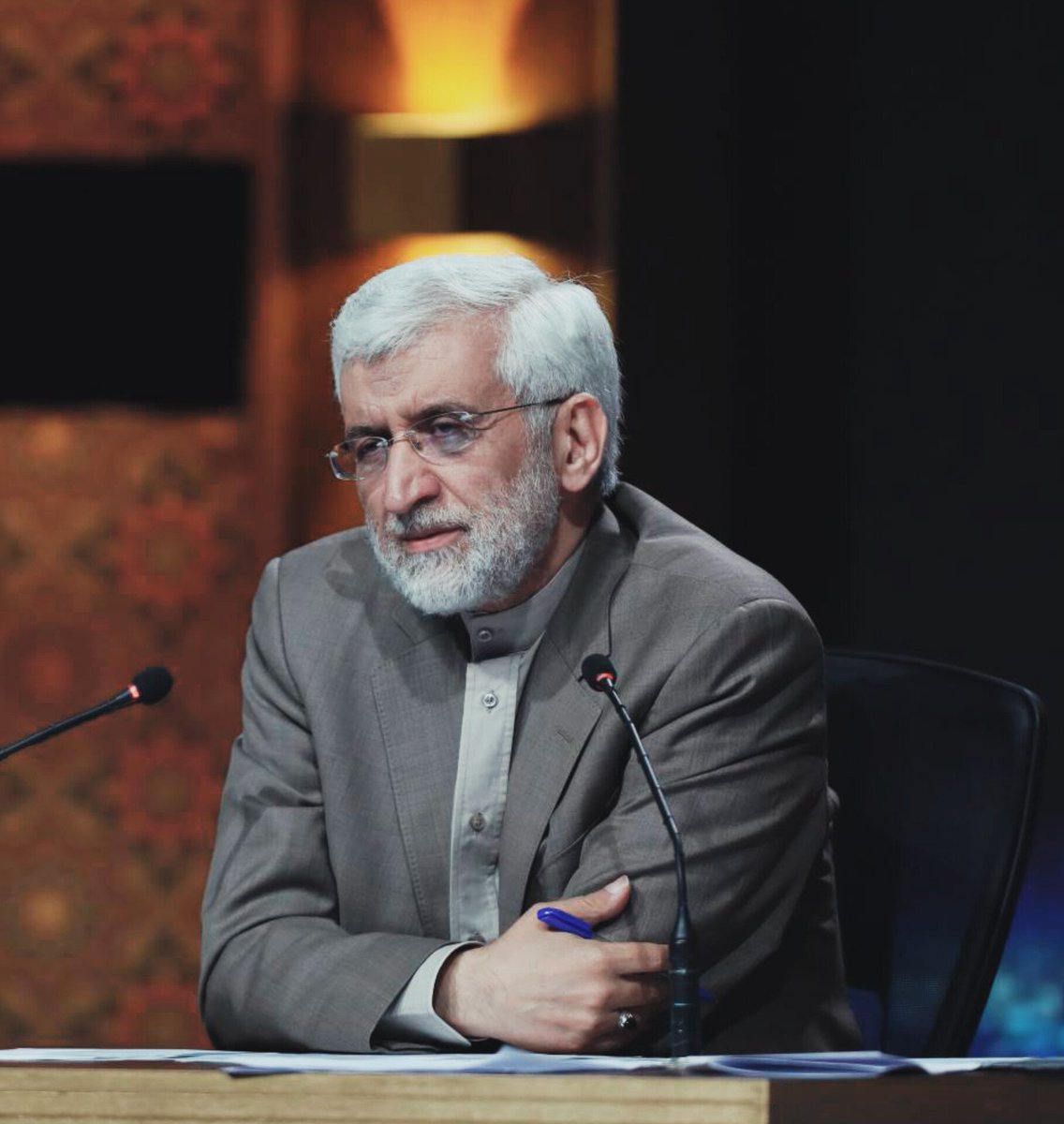 Andishehvar1363's tweet photo. رسانه رسمی دولت جین :

جلیلی عامل اسرائیل است.

عرازشه ماله کش بیایید فحش بدهید.
چین هم غربزده شده
#جلیلی https://t.co/QKavHSwHSj